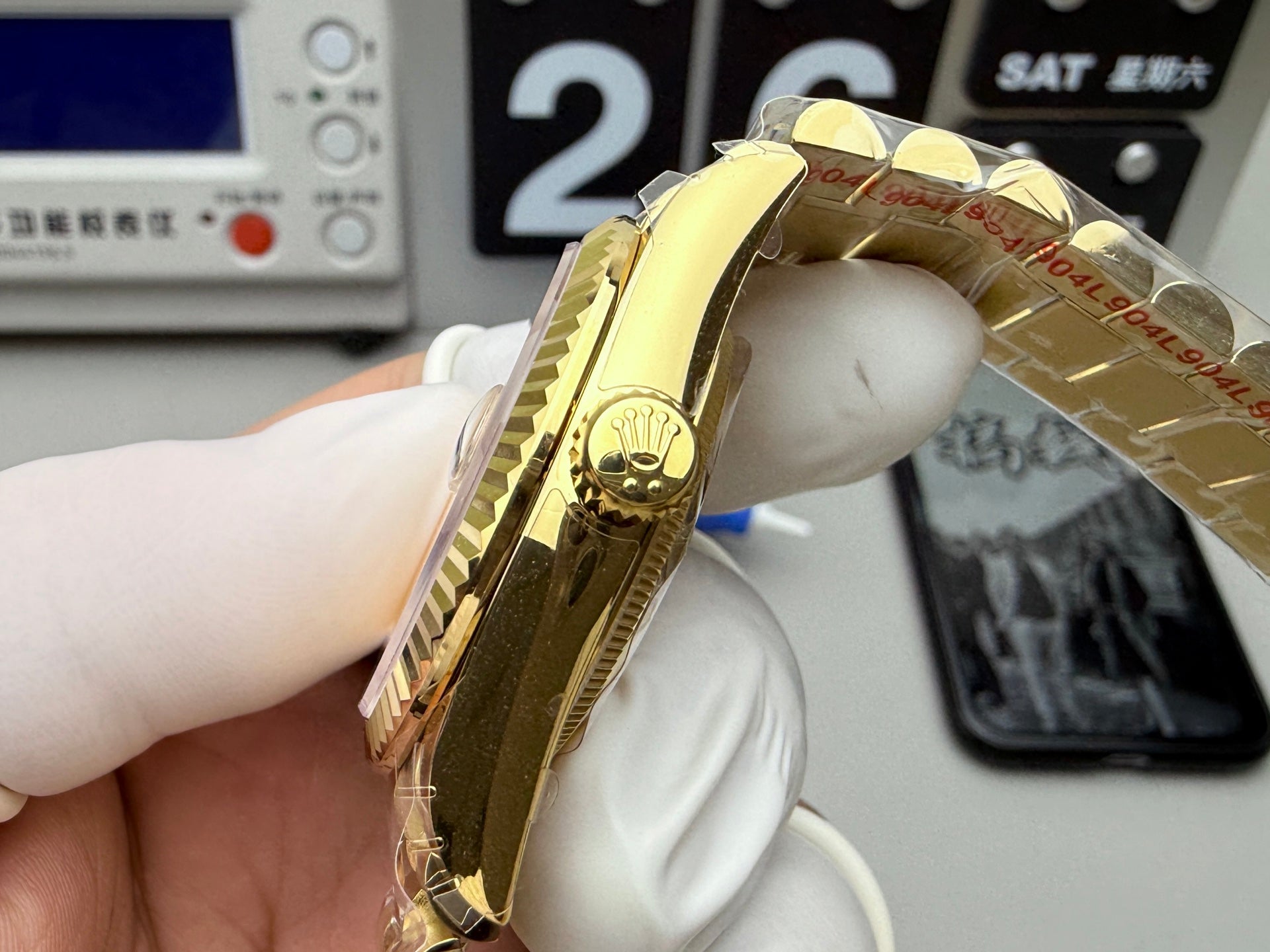 Rolex Day-Date 18038 Champagne Spanish Day Wheel
