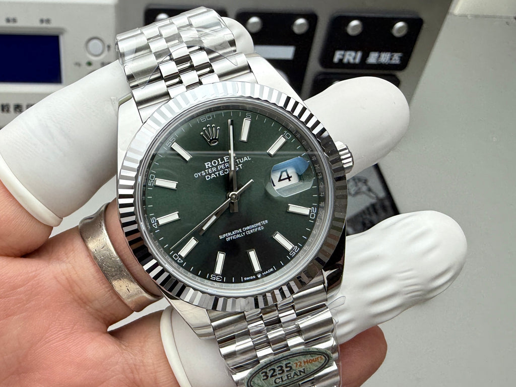 Rolex DateJust Oyster 41 mm Oystersteel Mint Green Dial