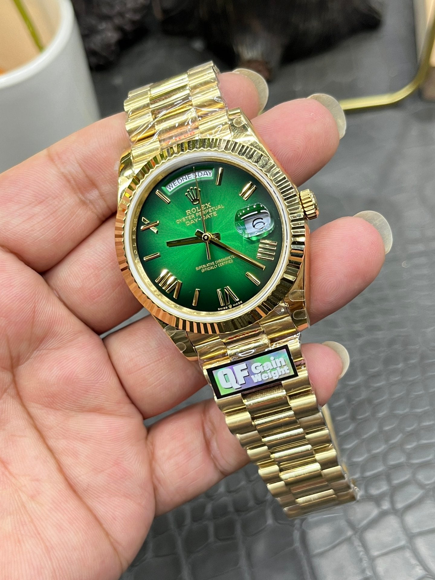 Rolex Day-Date 40 Yellow Gold Green Lacquer