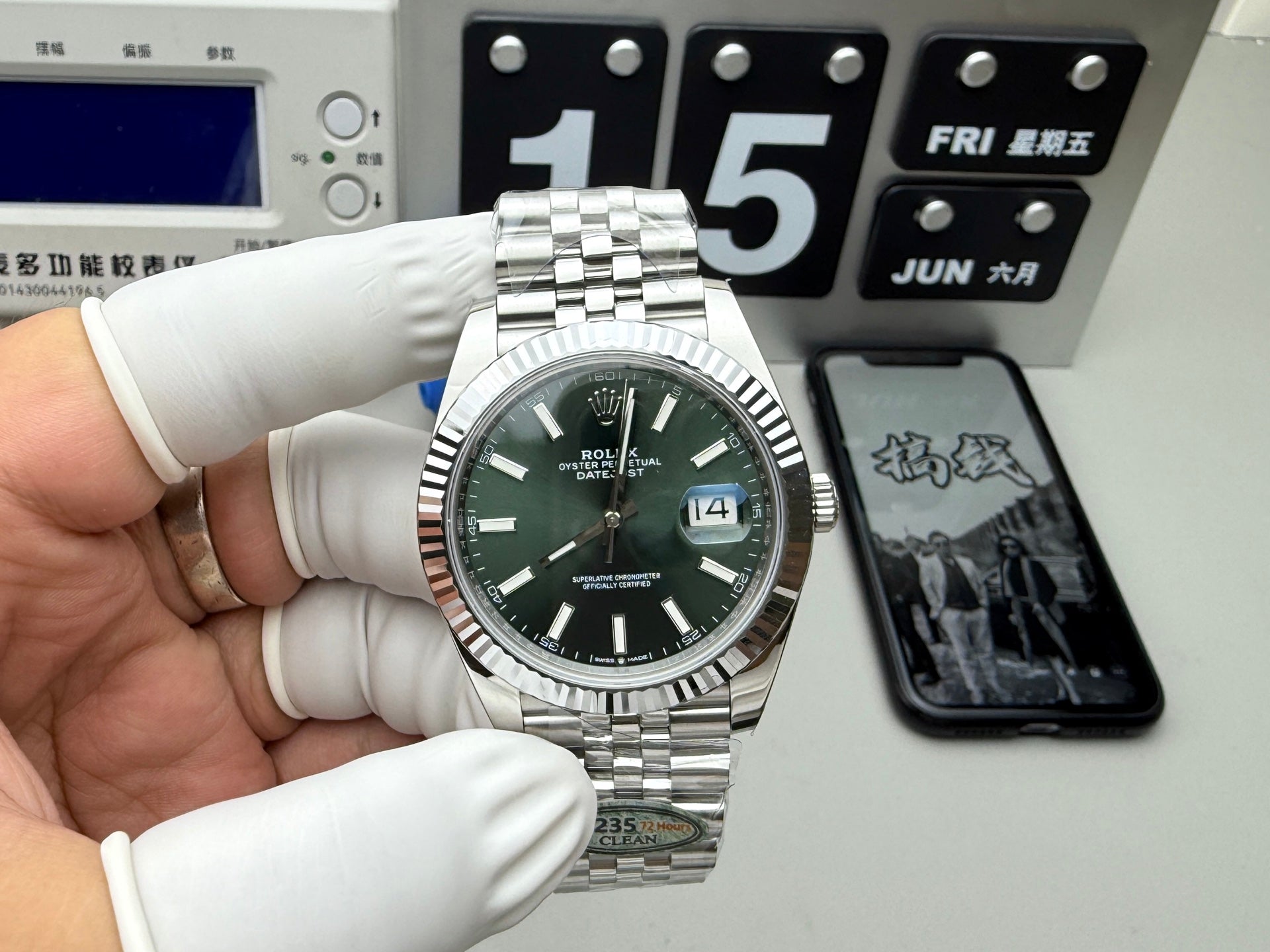 Rolex DateJust Oyster 41 mm Oystersteel Mint Green Dial